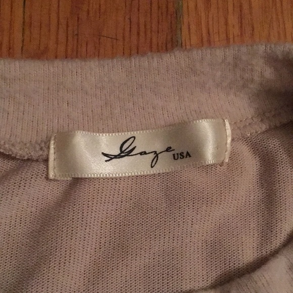 Open Shoulder Sweater - Picture 3 of 5